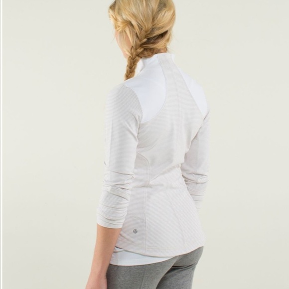lululemon Forme Jacket Full Zip Dune White Sz 6 - Picture 3 of 16